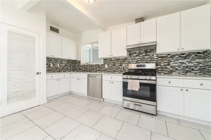 833 N Eldon Avenue, La Puente, California 91744