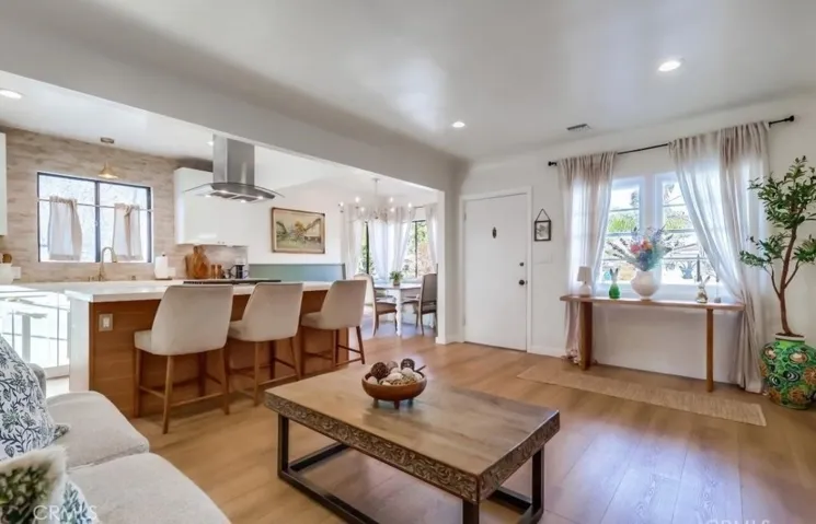 1917 S Walker Avenue, San Pedro, California 90731