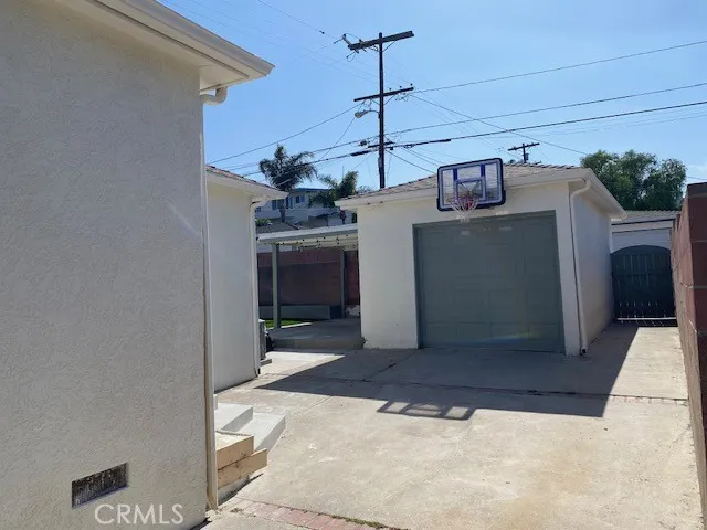 1917 S Walker Avenue, San Pedro, California 90731