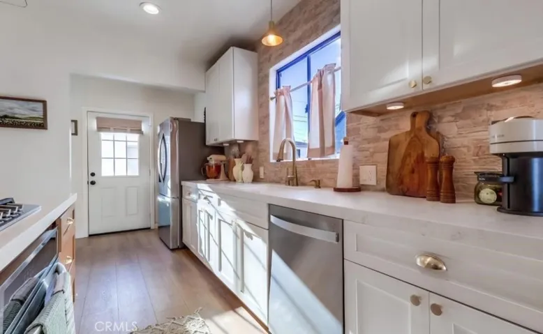 1917 S Walker Avenue, San Pedro, California 90731