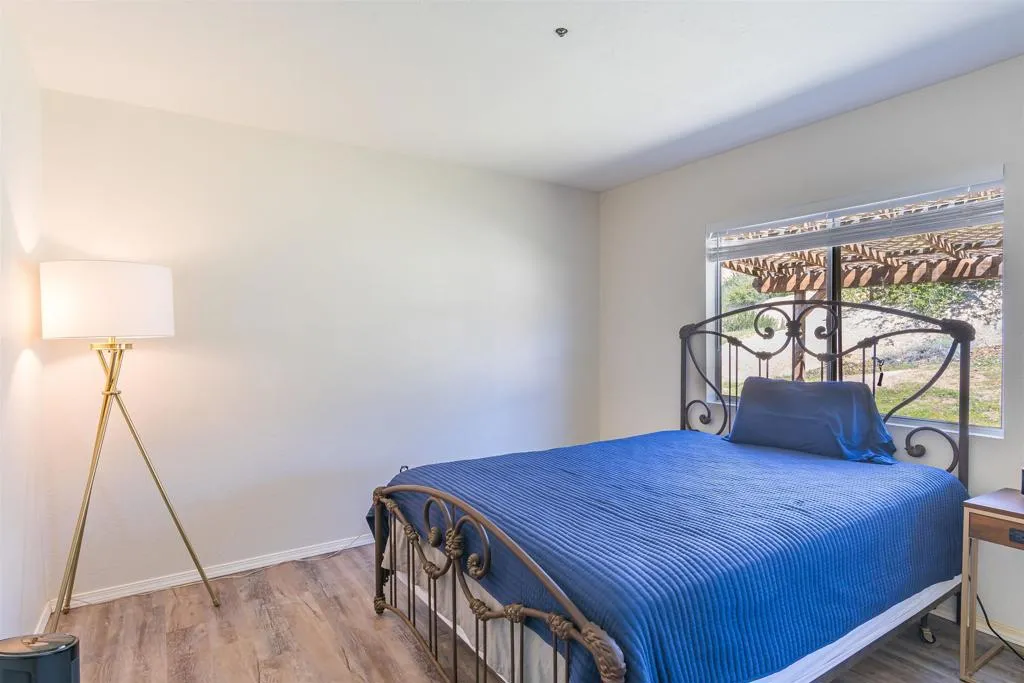 19191 High Glen Rd, Alpine, California 91901 home-pic-49