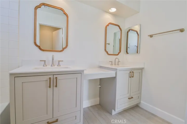 16 Oxbow Creek Lane, Laguna Hills, California 92653