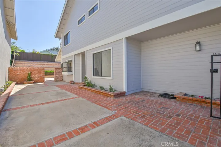 16 Oxbow Creek Lane, Laguna Hills, California 92653