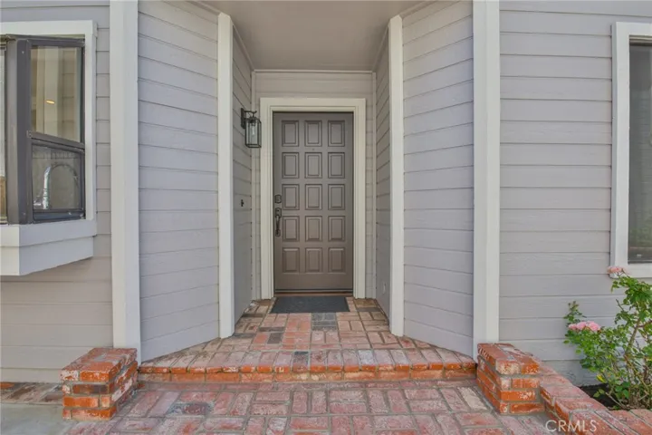 16 Oxbow Creek Lane, Laguna Hills, California 92653