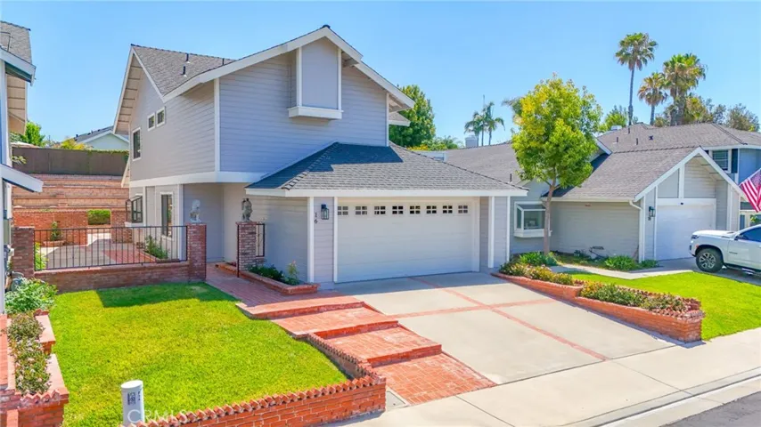 16 Oxbow Creek Lane, Laguna Hills, California 92653