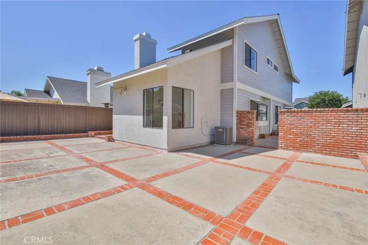 16 Oxbow Creek Lane, Laguna Hills, California 92653