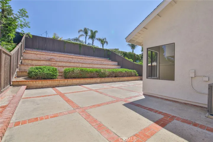 16 Oxbow Creek Lane, Laguna Hills, California 92653