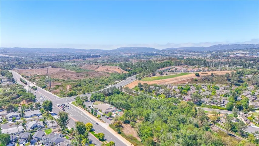 16 Oxbow Creek Lane, Laguna Hills, California 92653