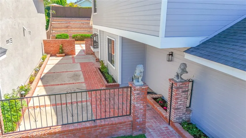 16 Oxbow Creek Lane, Laguna Hills, California 92653