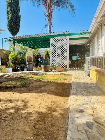 1917 Teak Street, Perris, California 92570