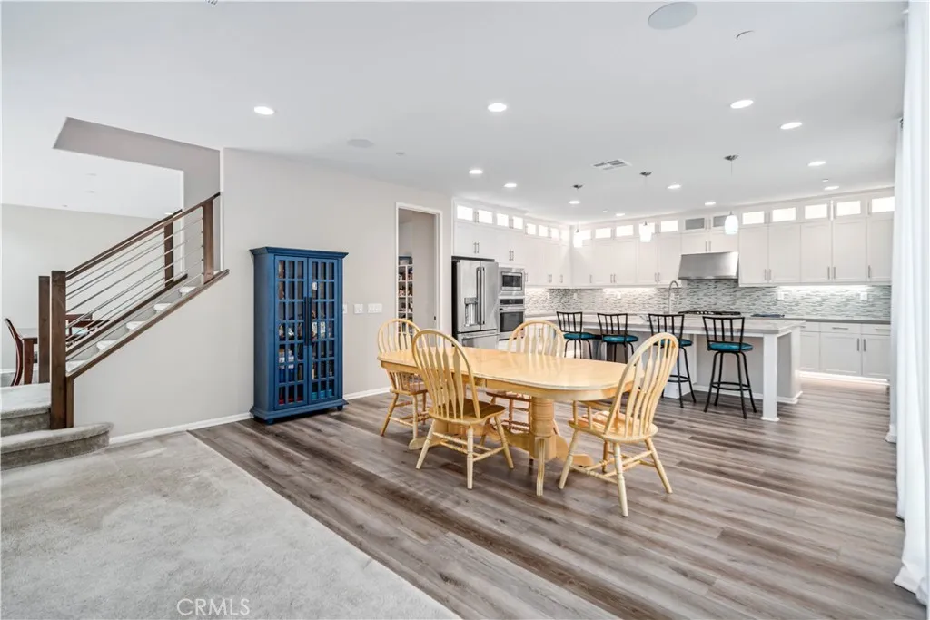 2050 Helconia Court, Palmdale, California 93551 home-pic-16