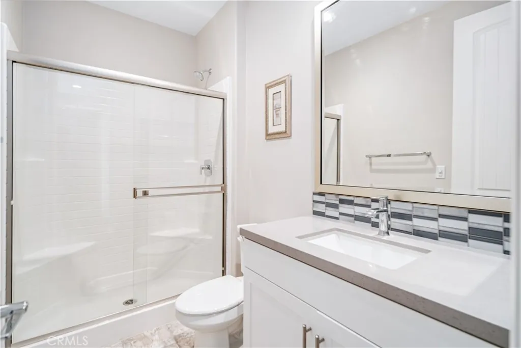 2050 Helconia Court, Palmdale, California 93551 home-pic-29