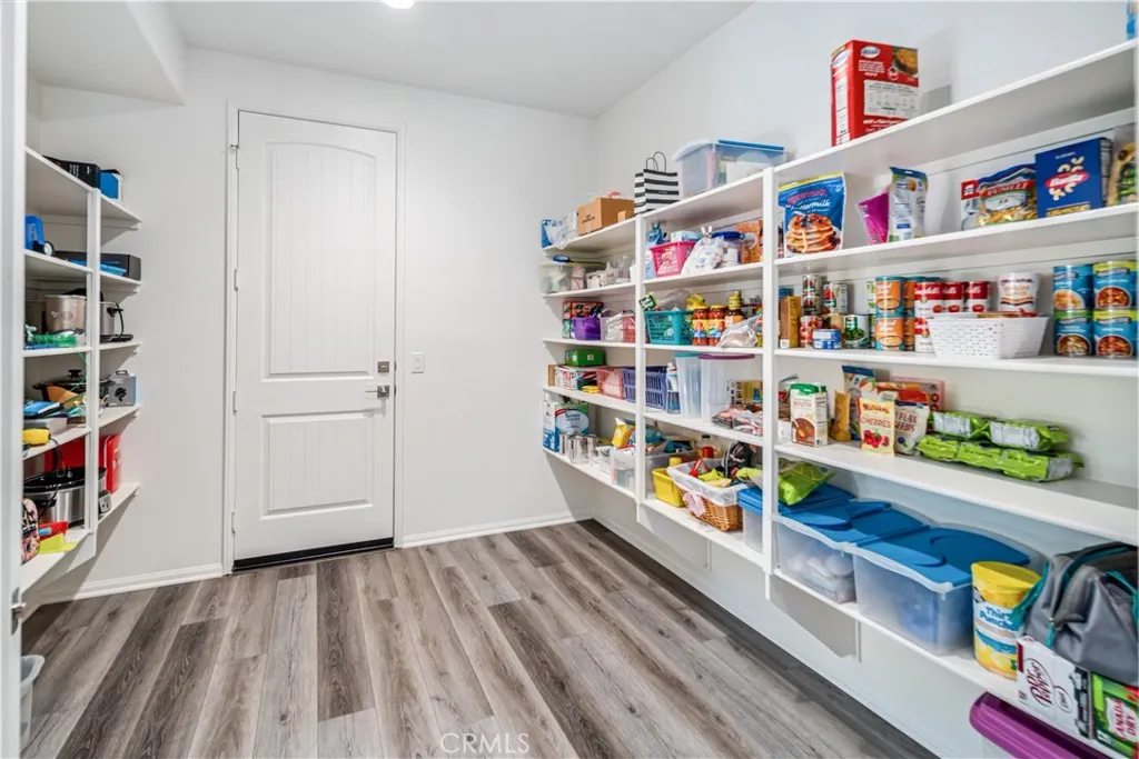 2050 Helconia Court, Palmdale, California 93551 home-pic-23