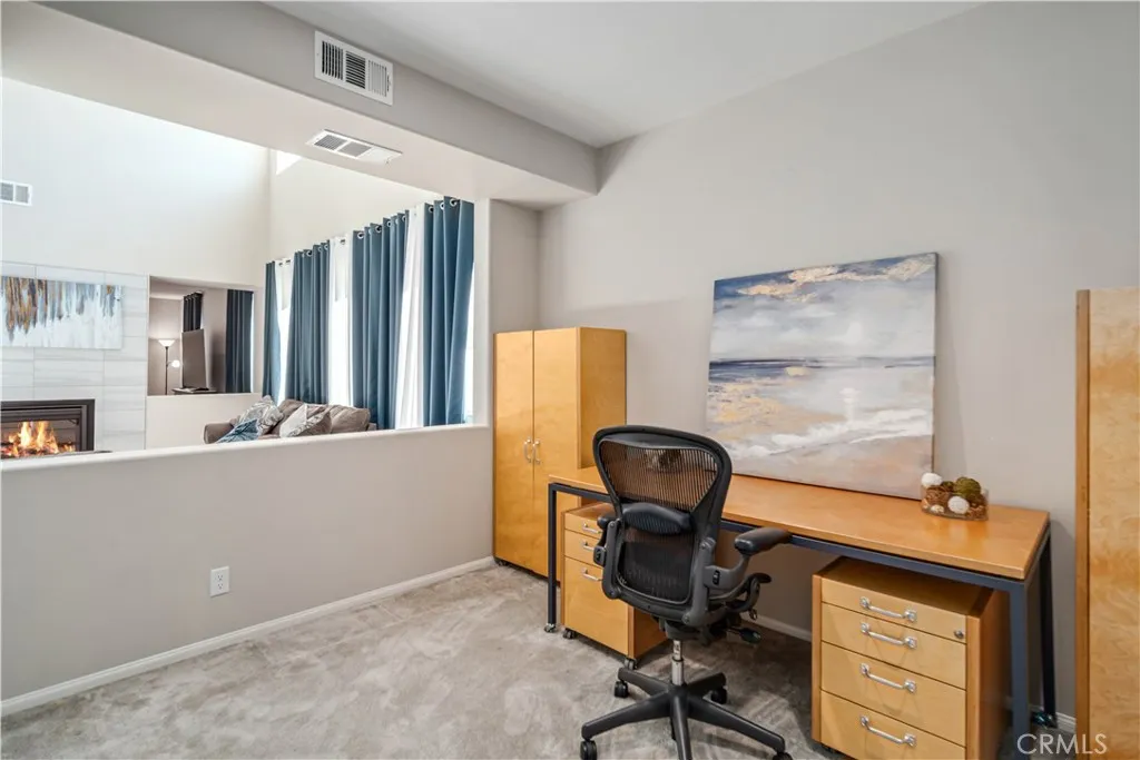 2050 Helconia Court, Palmdale, California 93551 home-pic-26