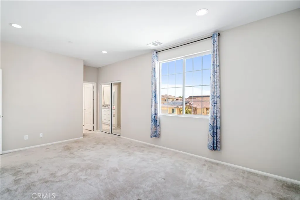 2050 Helconia Court, Palmdale, California 93551 home-pic-47