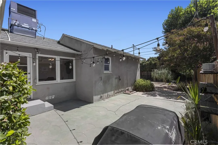 6700 Densmore Avenue, Van Nuys, California 91406