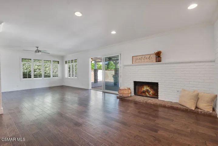 6344 Kerryhill Ct-HsHProd-51