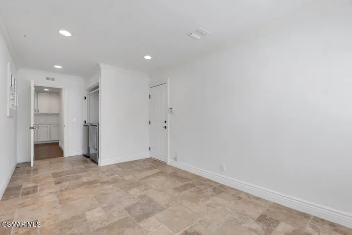 6344 Kerryhill Ct-HsHProd-22
