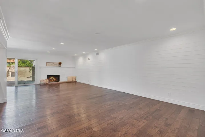 6344 Kerryhill Ct-HsHProd-48