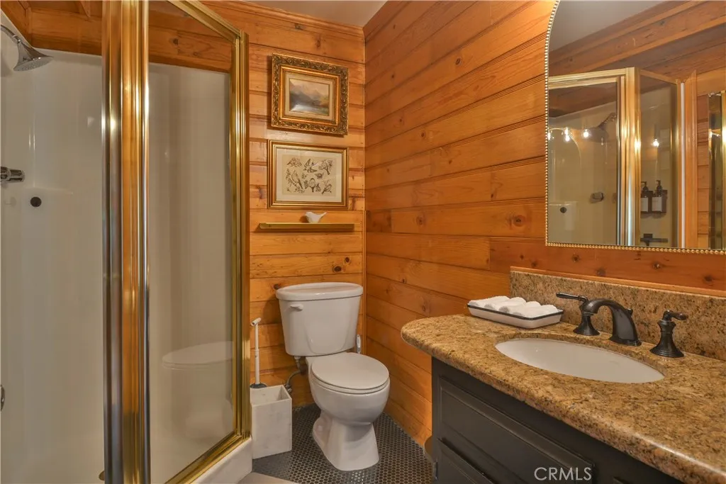 761 Arrowhead Villa Road, Lake Arrowhead, California 92352 home-pic-15