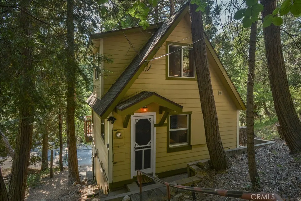 761 Arrowhead Villa Road, Lake Arrowhead, California 92352 home-pic-28
