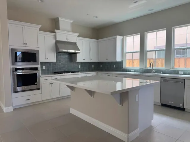 586 Santa Ynez Way, Marina, California 93933