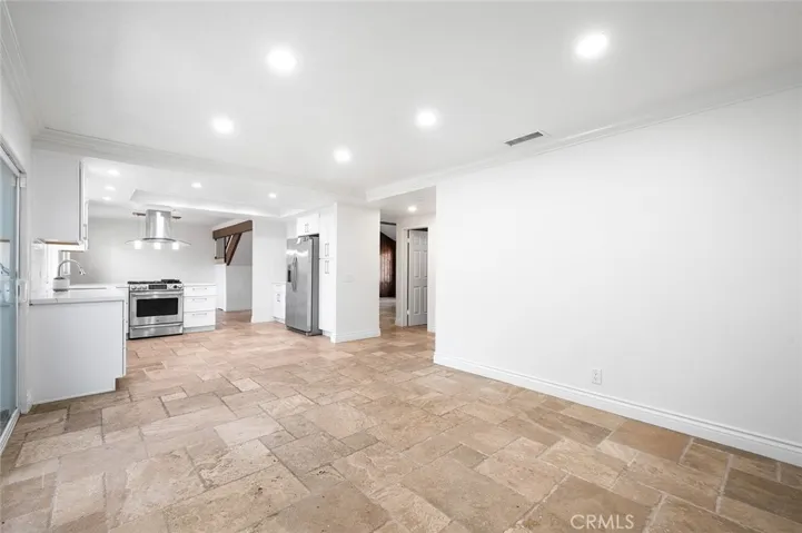 5072 Alder Lane, La Palma, California 90623