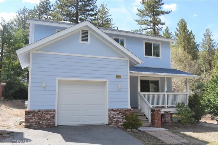 6288 Conifer Drive, Wrightwood, California 92397