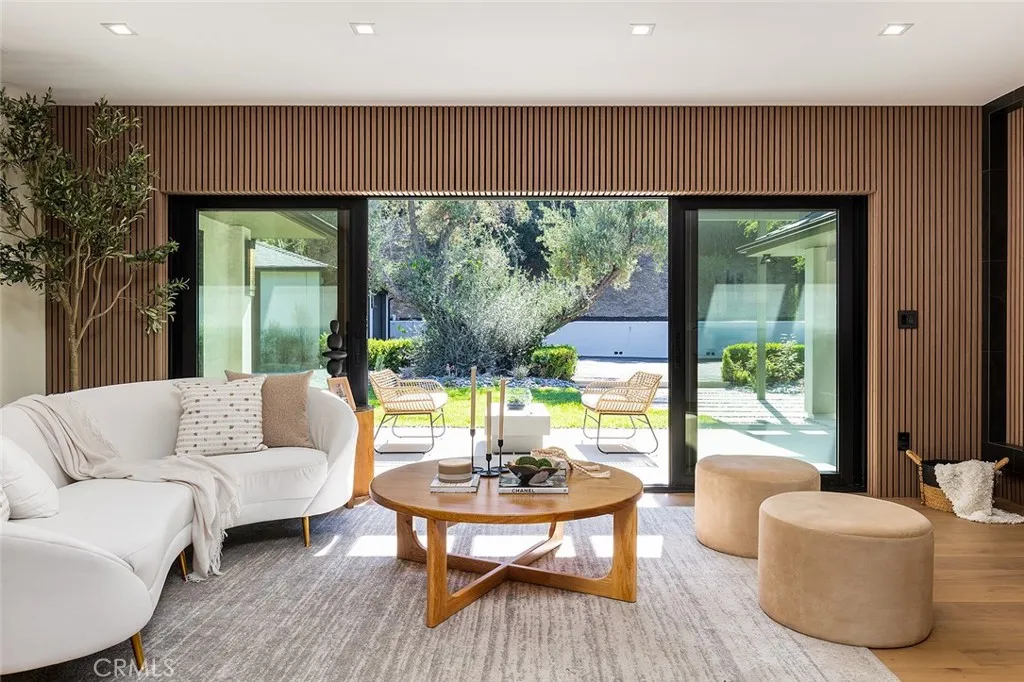 775 Linda Vista Avenue, Pasadena, California 91103, 4 Bedrooms Bedrooms, ,4 BathroomsBathrooms,Residential,For Sale,Linda Vista,SR25174167