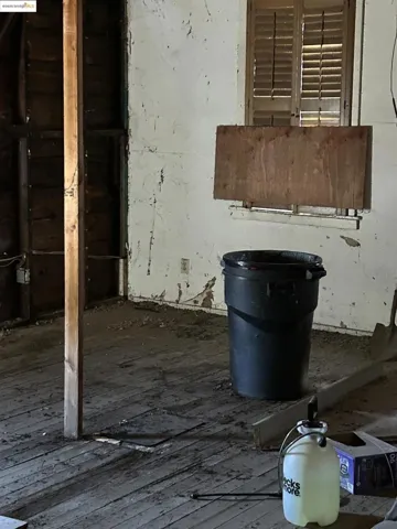 View of miscellaneous room