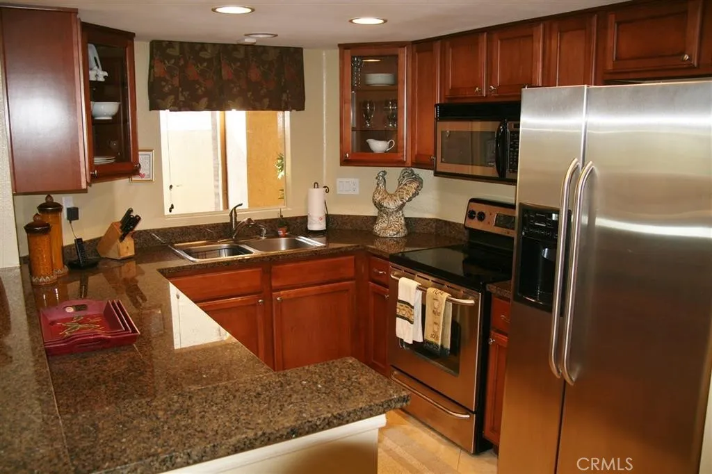 15273 Maturin Drive 40, San Diego, California 92127 home-pic-12
