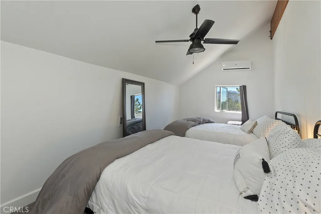 30461 Live Oak Drive, Running Springs, California 92382 home-pic-45