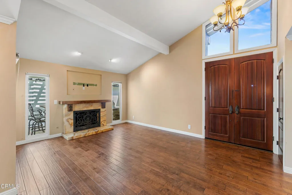 5197 Teton Lane Lane, Ventura, California 93003 home-pic-2