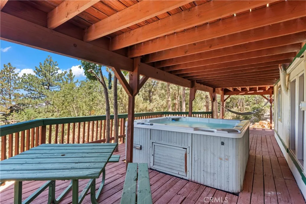 161 N Trails End Road, Green Valley Lake, California 92341 home-pic-51