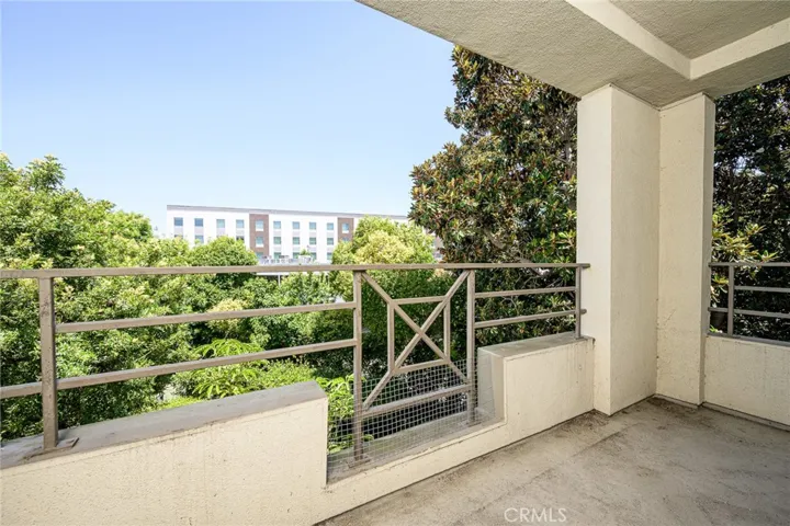 2243 Martin 209, Irvine, California 92612