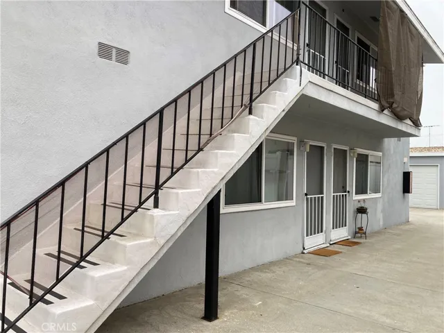 2607 Rockefeller Lane, Redondo Beach, California 90278