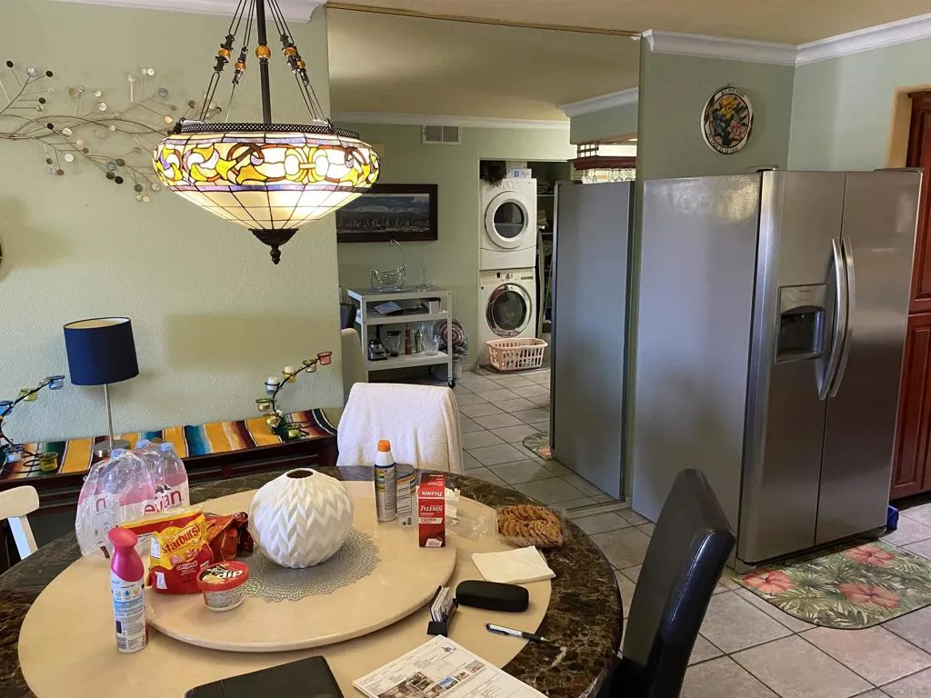 4794 Arizona Street 104, San Diego, California 92116 home-pic-3