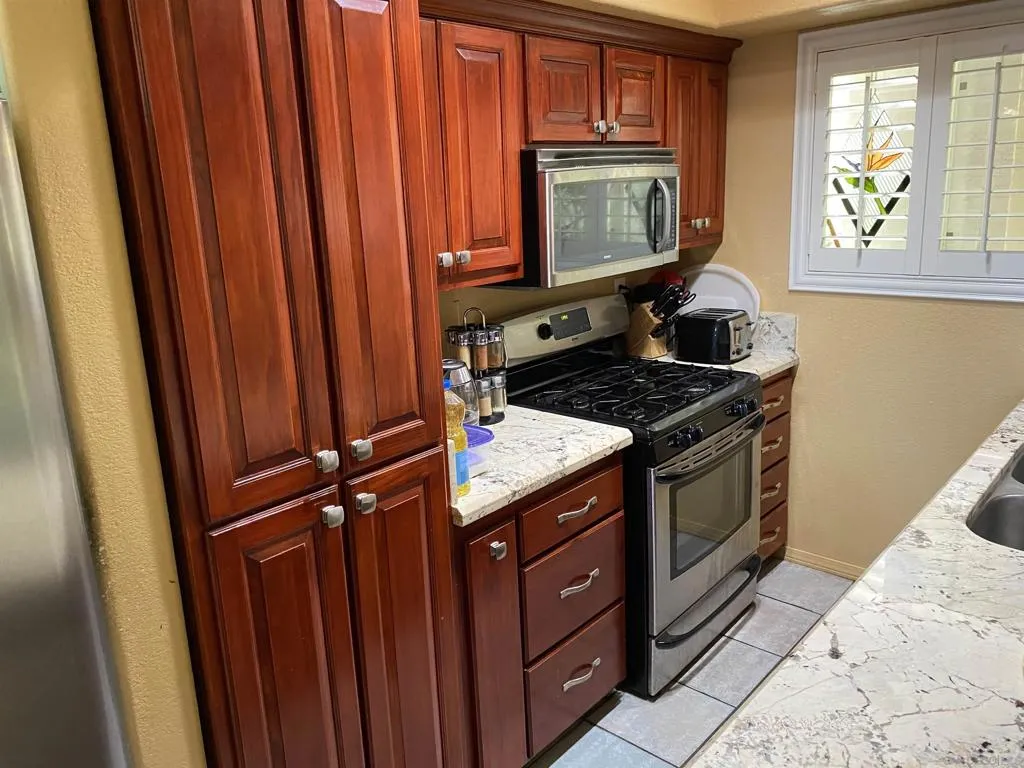 4794 Arizona Street 104, San Diego, California 92116 home-pic-15