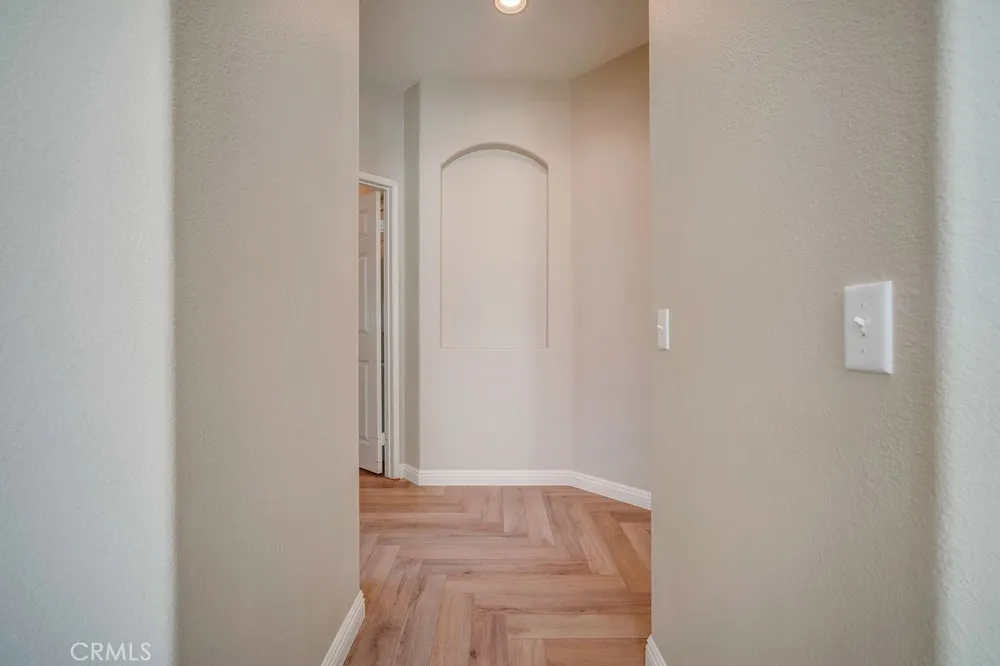 28320 Grandview Drive, Moreno Valley, California 92555 home-pic-18