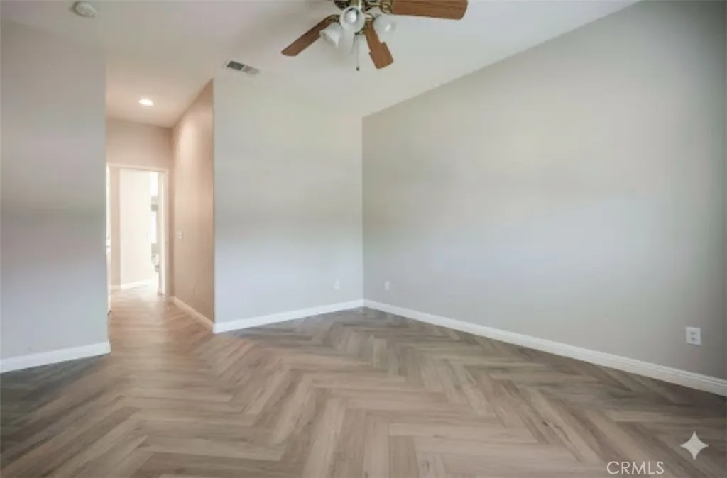 28320 Grandview Drive, Moreno Valley, California 92555 home-pic-17