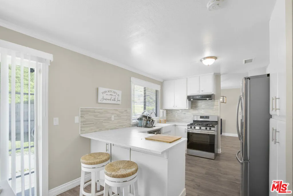 1511 Yardley Street, San Bernardino, California 92407 home-pic-7