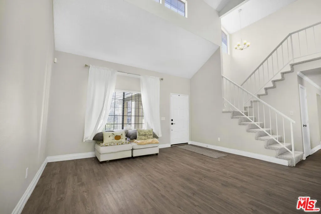 1511 Yardley Street, San Bernardino, California 92407 home-pic-3