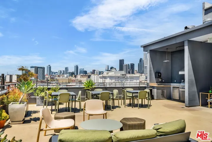 825 E 4th Street 103, Los Angeles, California 90013