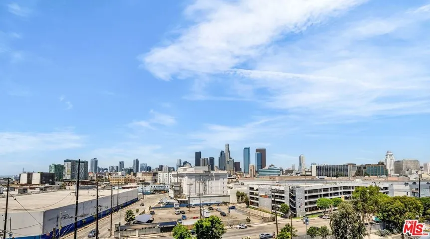 825 E 4th Street 103, Los Angeles, California 90013
