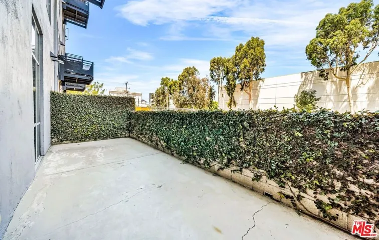 825 E 4th Street 103, Los Angeles, California 90013