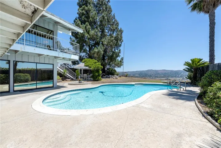 19662 Larkridge Drive, Yorba Linda, California 92886