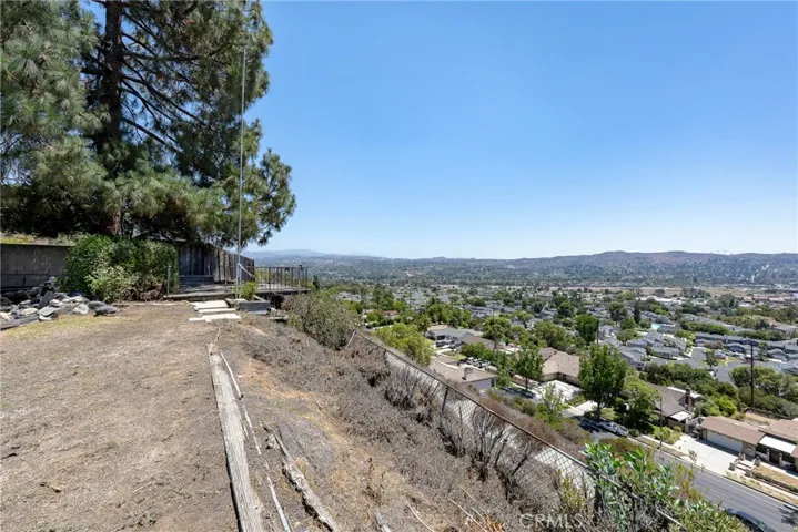 19662 Larkridge Drive, Yorba Linda, California 92886