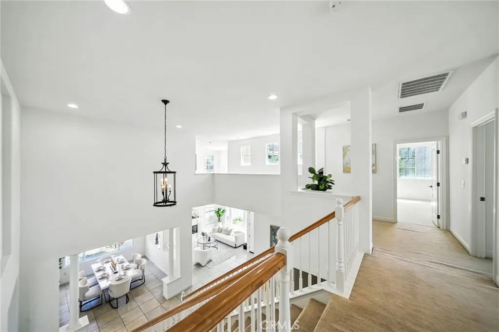 21 Via Palmieki Court, Lake Elsinore, California 92532 home-pic-26