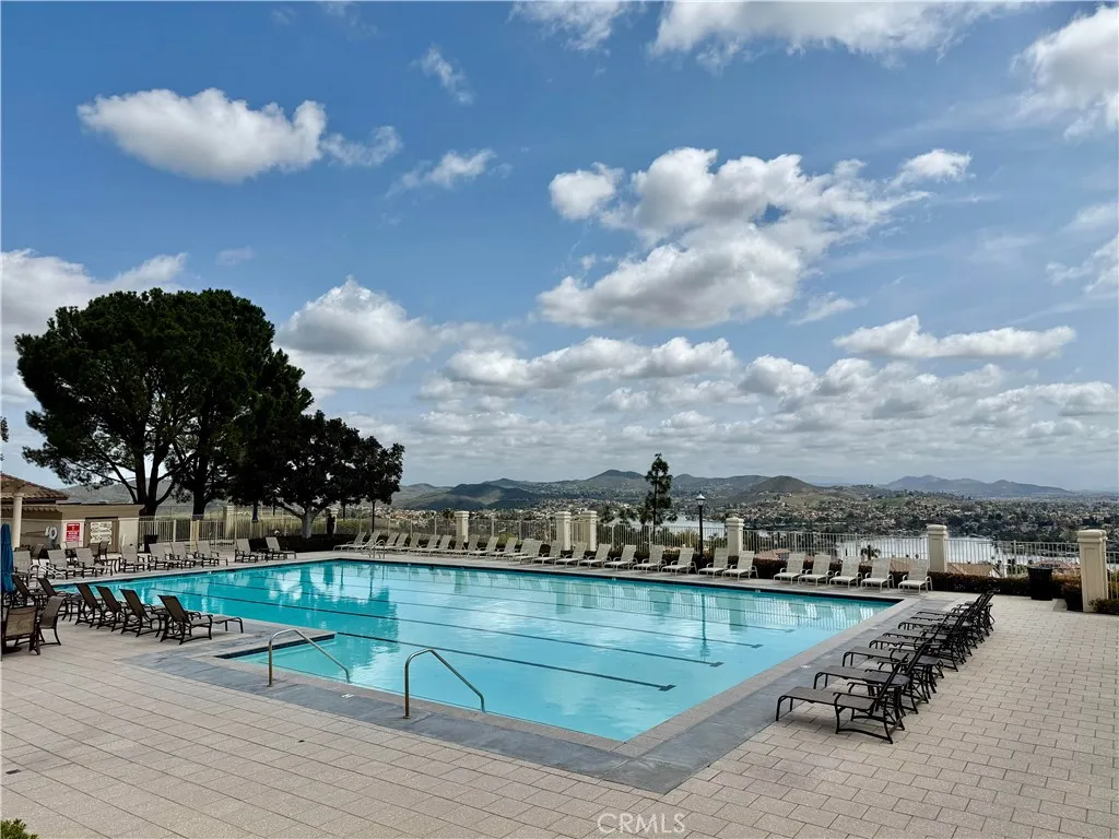 21 Via Palmieki Court, Lake Elsinore, California 92532 home-pic-45