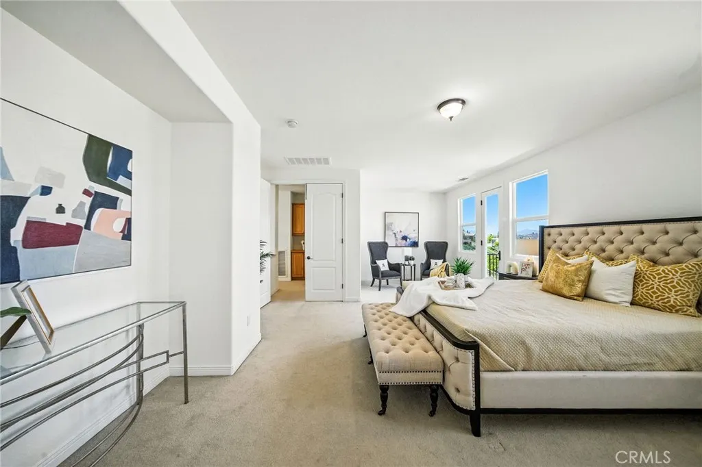 21 Via Palmieki Court, Lake Elsinore, California 92532 home-pic-33